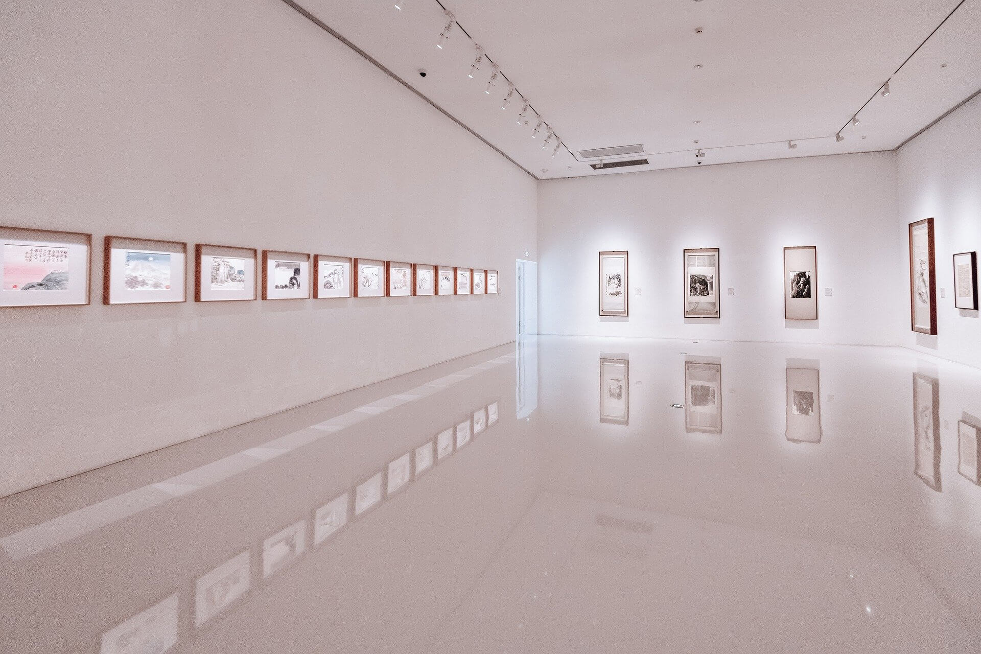 art-gallery-2